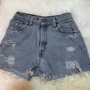High-waisted Levi's Jean Vintage Booty Shorts
